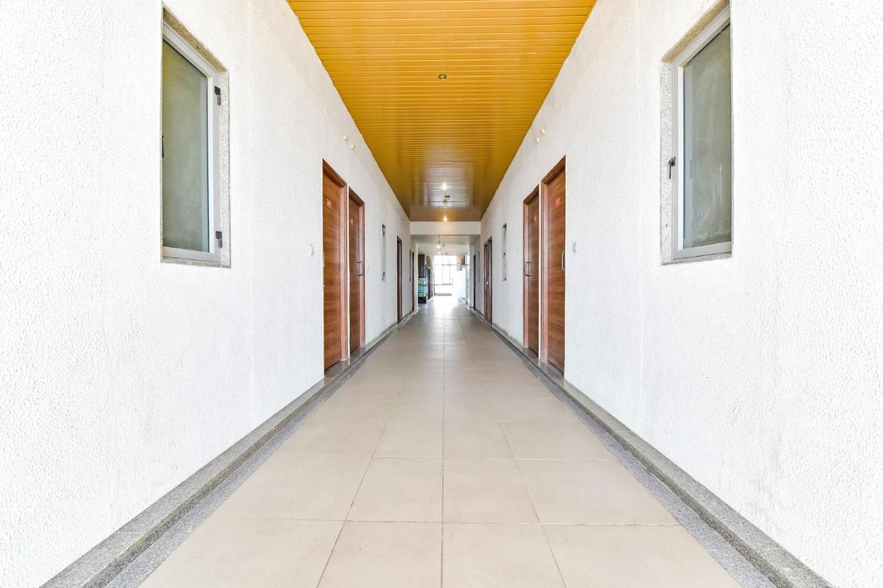Fabhotel Kaviya - Bopal Ahmedabad Buitenkant foto